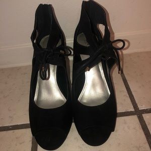 Open toe stylish heels